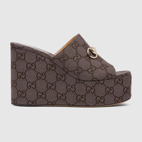 Women's wedge sandal with Horsebit