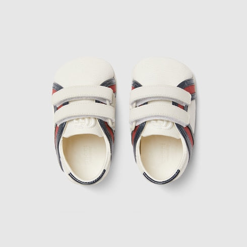 Baby sneakers with Web
