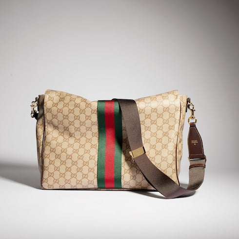 Gucci Essence Classic medium crossbody bag