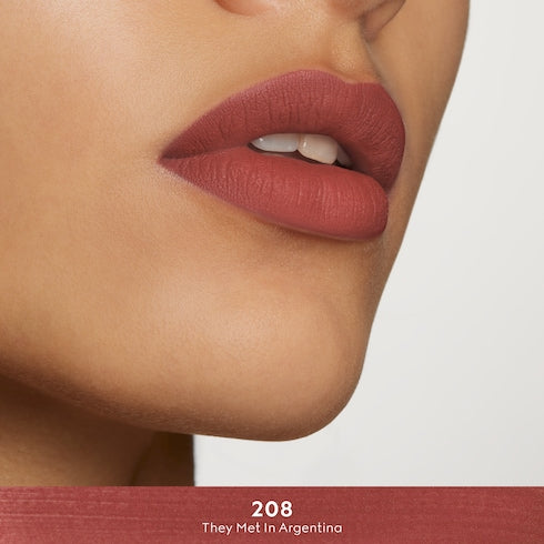 124 Emilie Brown, Rouge à Lèvres Liquide Mat Lipstick