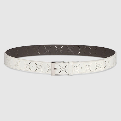 Belt with squared buckle