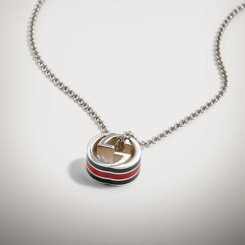 Pendant chain necklace with Interlocking G