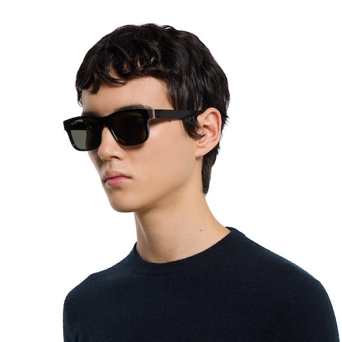 Rectangular frame sunglasses